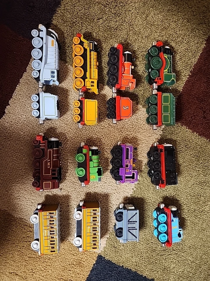 Gullane Thomas And Friends Learning Curve Die Cast Magnetic Trains - Image 1 of 4