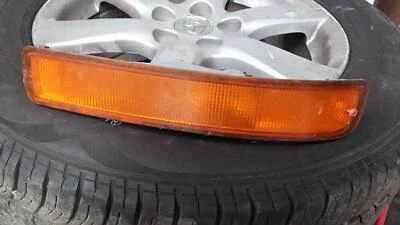 Parachoques izquierdo Toyota Camry SXV10 03/1993-07/1997 Foto 1 de 2