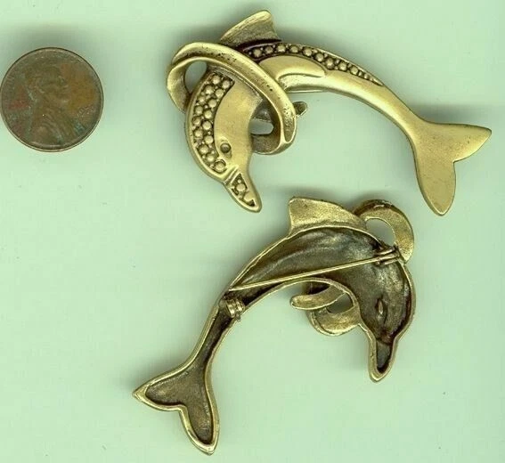 2 PIN DE BARRA ANTIGUA DE DELFÍN DORADO ANTIGUO VINTAGE T18 Foto 1 de 1