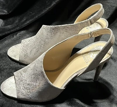 NEW Vince Camuto Crasantha Silver Foil Leather Peep Toe Pump Heels Womens Sz 10M - Image 1 of 4