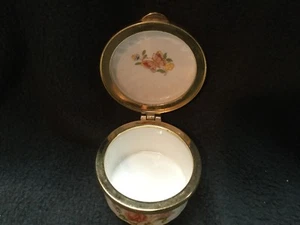Caja de baratijas Aynsley Bone China hecha en Inglaterra, borde dorado, diseño de jardín de cabaña - Imagen 1 de 4