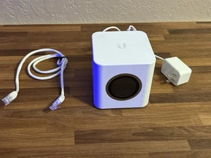 Ubiquiti Amplifi HD AFi-R High Density Wi-Fi Router Tested Working - Picture 1 of 6
