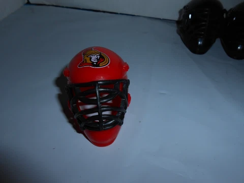 1 FRANKLIN NHL MINI GUMBALL PLASTIC GOALIE HELMET/MASK YOU CHOOSE TEAM + BONUS Cover