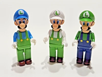K'NEX Nintendo Super Mario Kart Wii Figures Lot - Fire Luigi Ice Luigi Luigi - Image 1 of 4