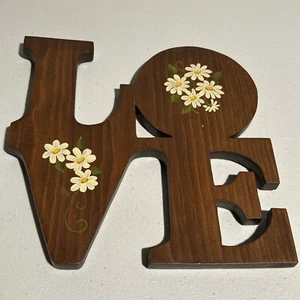 70s Love Wood Sign With Daisies Hand Made Small Crack Vintage - Picture 1 of 24