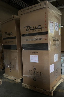 True TR-30DZW-L-SG-C~085-H08 30" Built In Wine Column - Matte Black w/ Gold - Image 1 of 2