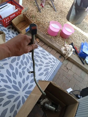 Jaguar XKR XK8 X100 Transmission Fluid Lid Line Tube A1402700091 - Image 1 of 3