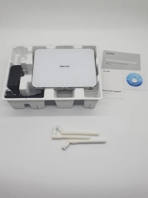 TP-LINK Archer C8 AC1750 Wireless Dual Band Gigabit Router - Image 1 of 4