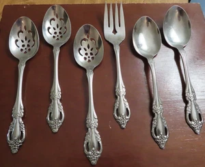Oneida RAPHAEL Set of 6 Serving Pieces Stainless Flatware Lot S - Picture 1 of 4