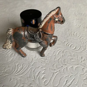 Vintage Pferd aus Metall - viel Farbe fehlt - Bild 1 von 5
