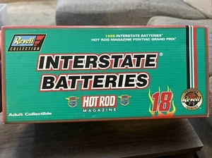 #18 Bobby Labonte Interstate Batteries 1998 Grand Prix 1:18 Hot Rod Mag. 50th !! - Picture 1 of 3