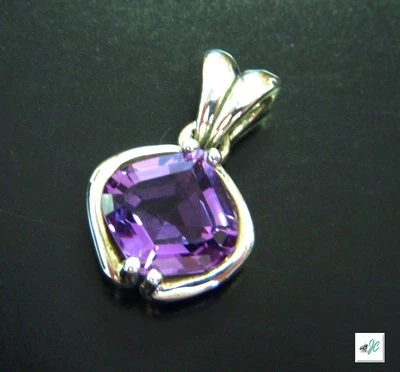 Kabana 925 Sterling Silver Large Fancy Cut Royal Purple Amethyst Quartz Pendant - Imagem 1 de 4