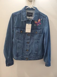 Who What Wear Jean Jacket Womens Small Denim Butterfly Floral Embroidered NWT - Picture 1 of 9