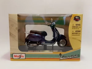 modellino maisto vespa Granturismo (2003) blu die cast 1/18 - Foto 1 di 3