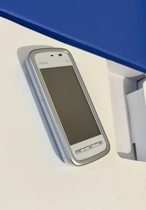 Genuine Nokia 5230 Navi 3G GSM Touchscreen Mobile Phone | + Accessories - Picture 1 of 6