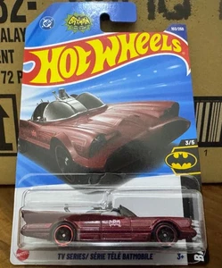 2025 HOT WHEELS MAINLINE CASE P TV SERIES BATMOBILE LONG CARD - Picture 1 of 4