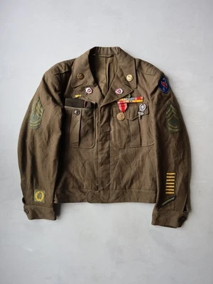 Vintage 40s US Army Wool Ike Jacket Cropped WW2 with Patches Pins Cap Size S - Image 1 of 4