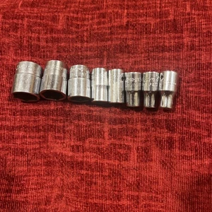 SNAP-ON Tools 1/4" Drive 6 Point Shallow Chrome SAE Socket Set Of 8 - Picture 1 of 17