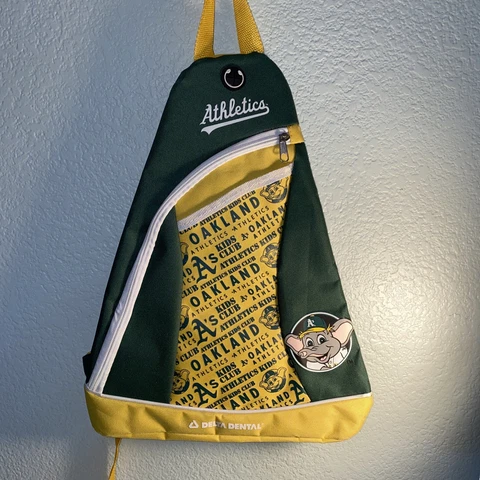 MLB Oakland A'S Athletics SLING Backpack Baseball KIDS Member Only Exclusive Cover