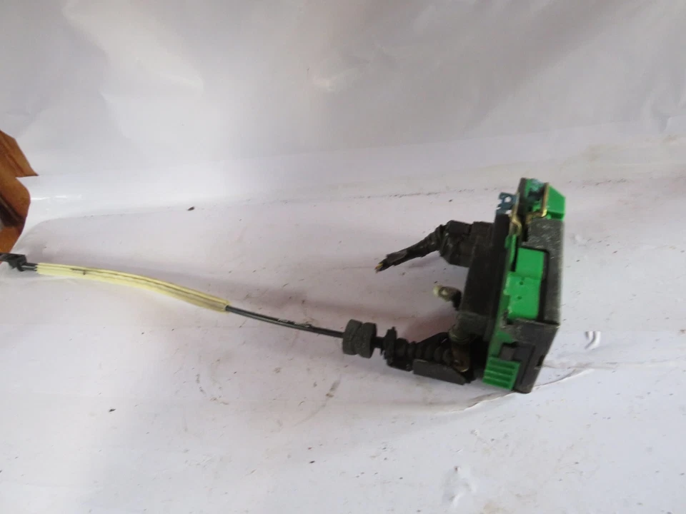 02 VOLVO S60 CERRADURA PUERTA ACTUADOR CONDUCTOR IZQUIERDO LH Foto 1 de 4