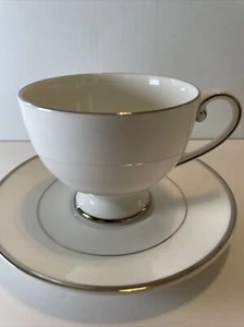 Mikasa Ultima Cameo Platinum MK 301 Tea Cup and Saucer Fine China - Picture 1 of 5