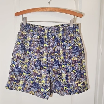 DE COLECCIÓN AÑOS 90 NIKE ABSTRACTO POR TODAS PARTES NYLON PANTALONES CORTOS BAÑADOR BLANCO ETIQUETA TALLA M Foto 1 de 4