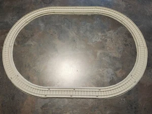 Thomas & Friends Oval Track Set 12 Pieces (Track only) - Picture 1 of 2