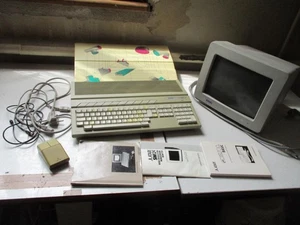 G4699S) Computer ATARI 1040ST + Zubehör - Photo 1/11