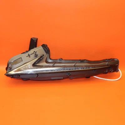 LEXUS IS200T IS250 IS350 IS300 FOG LIGHT LEFT DRIVER 2014 2015 2016 OEM - Image 1 of 4