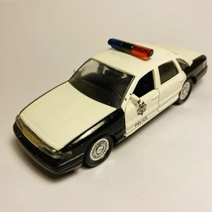 Road Champs Police Series - Las Vegas Police Die Cast police car 1:43  (ref35) - Picture 1 of 6