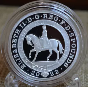2022 Regno Unito 2 once 5 sterline platino Giubileo della regina 999 moneta d... - Foto 1 di 7