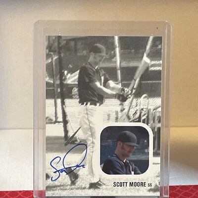 2002 Just Minors 38 Scott Moore Autograph 38/500 - Image 1 of 2
