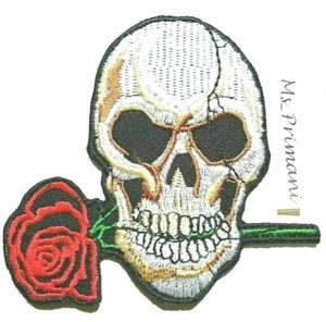 Bestickter Biker Patch Totenkopf Rose Abzeichen Bügeln/Nähen Jacke Jeans schwarz braun beige - Bild 1 von 2