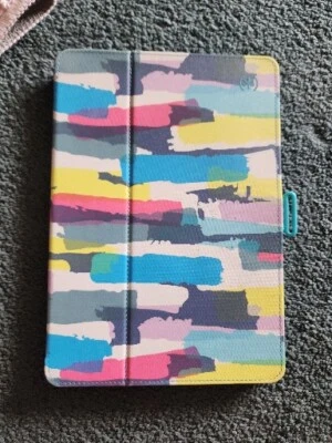 Speck Apple Ipad Apple Ipad Pro 9.7 Folio Case Stand Multicolor  - Image 1 of 4