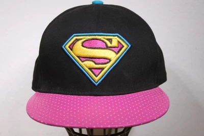 Sombrero Superman Rosa Bordado Ala Ajustable Lunares Foto 1 de 4