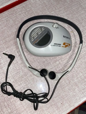 Sony Walkman mega bass SRF-M85V - Image 1 of 4
