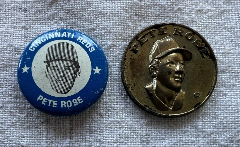 Lot of 2: 1969 Citgo Pete Rose Metal Coin + 1969 MLBPA Pete Rose Pinback Button - Image 1 of 2