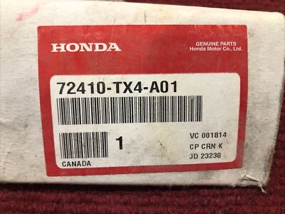 2013-2018 Acura RDX Front Right Door Belt Outer Molding oem 72410-TX4-A01-New - Image 1 of 4