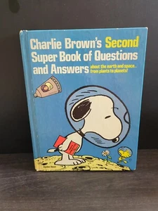 Charlie Browns deuxième super livre de questions et réponses sur la Terre. 1977 - Photo 1/10