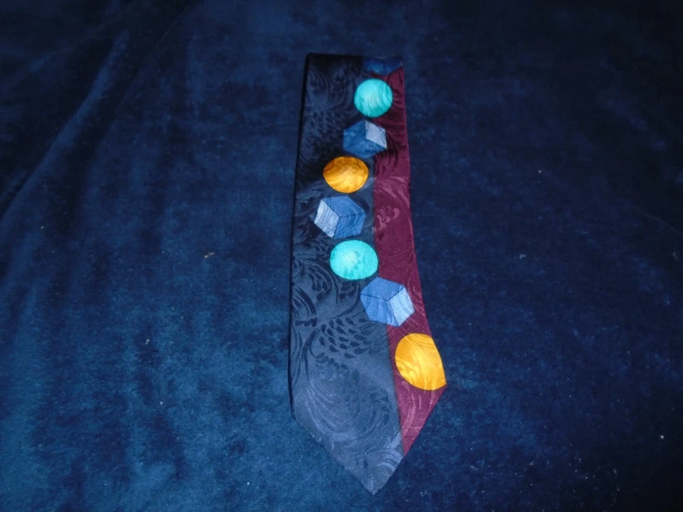 Corbata de seda, círculos y cuadrados para hombre Hanover St Tie Works Ltd diseño 4" ancho x 57" largo Foto 1 de 1