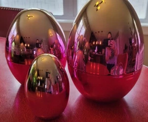 3 Nesting Easter Eggs Jumbo Giant Plastic 10" 8" 6" Ombre Pink Metallic - Picture 1 of 3
