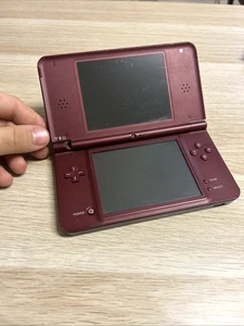 Nintendo DSi XL Rosso Console Originale | Cerniera da Sostituire - Foto 1 di 9