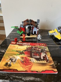LEGO NINJAGO: Blacksmith Shop (2508) W KAI DX