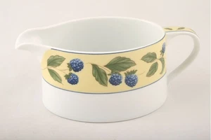 Marks & Spencer - Blackberries - Sauce Boat - 61937G - Picture 1 of 1