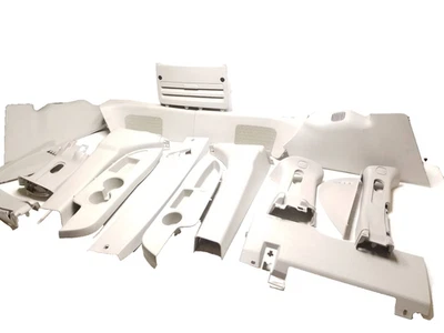 Dodge Grand Caravan B C 2011-2020 juego de molduras de cubierta de panel de pilar OEM Foto 1 de 4