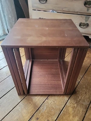 Mesas anidadoras danesas modernas de mediados de siglo Kai Kristiansen modelo 33 Foto 1 de 4