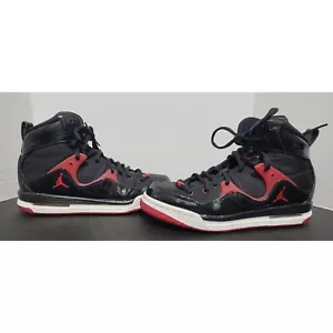 Nike Youth Air Jordan Flight Tr97 Turnschuhe (428827-011). Schwarz & Rot - gebraucht. - Bild 1 von 8