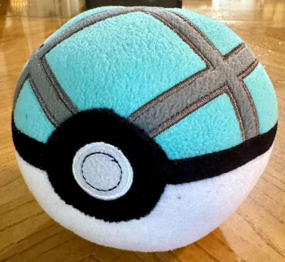Juguete de peluche Tomy Pokemon Poke Ball Net Ball 2017 - azul y blanco F7 Foto 1 de 3