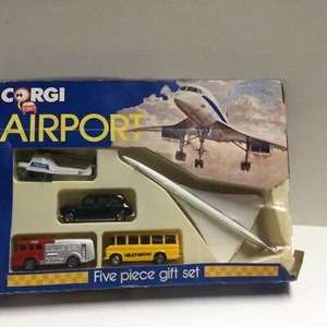 Vintage Corgi Airport 5 Piece set #3125 - Picture 1 of 5