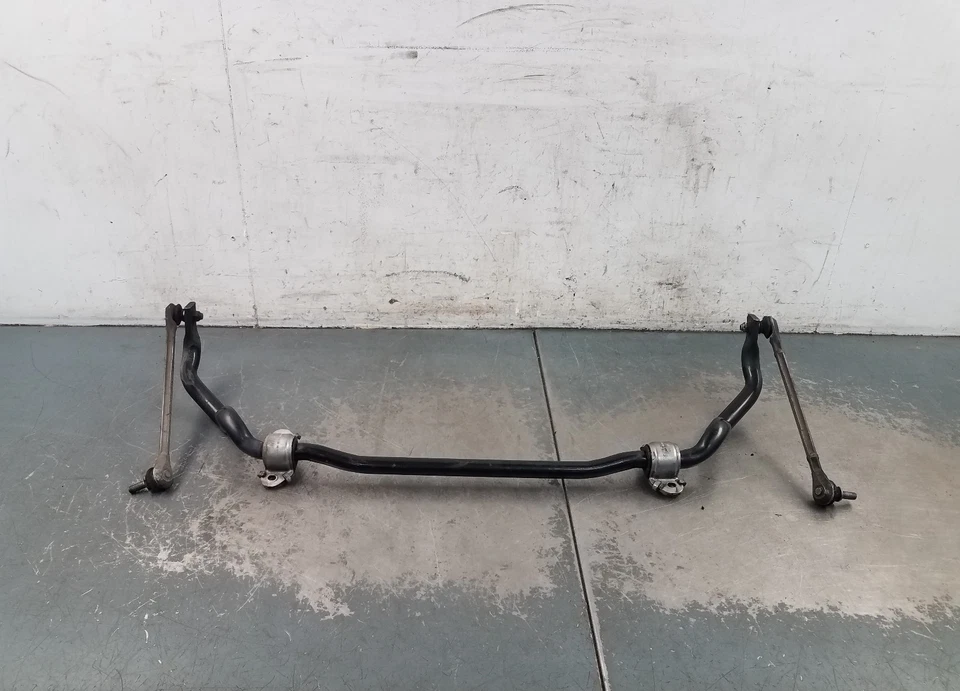 Barra estabilizadora delantera Mercedes AMG CLS 63 2012 #8399 K4 Foto 1 de 3